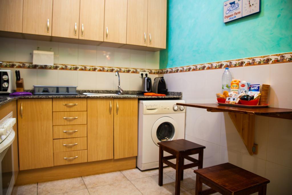 Apartamento Rosellon Barcelona Exteriör bild
